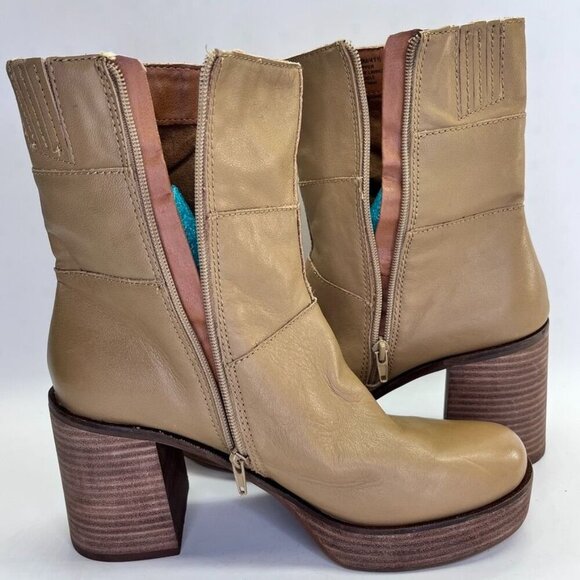 Lucky Brand Omarey Platform Boot Women's Size 10 in Tan Block Heel Inside Zip - Picture 10 of 16